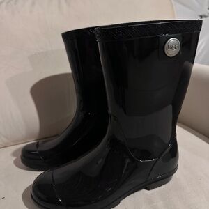 UGG Glossy Black Boots